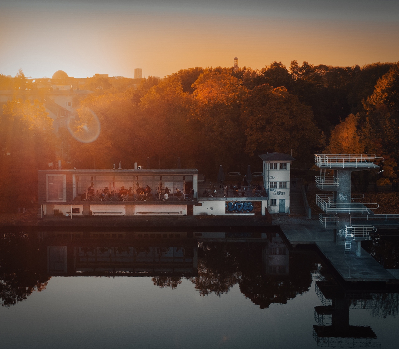 Natural lens flare Großer Woog Darmstadt mit Blick auf das Woog